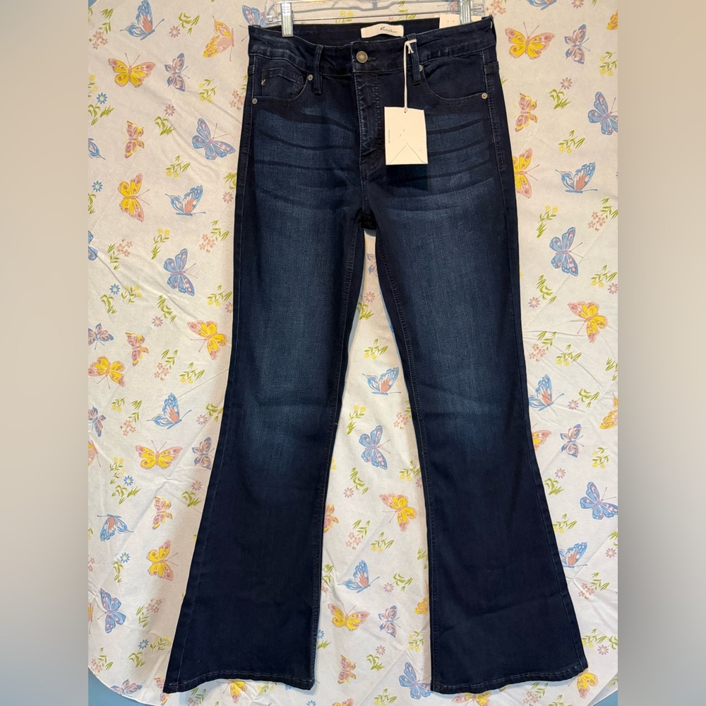 KanCan Women’s Dark Wash Flare Jeans Mid-Rise Size 13/30 NWT